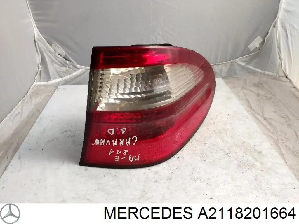 A2118201664 Mercedes Piloto trasero exterior derecho