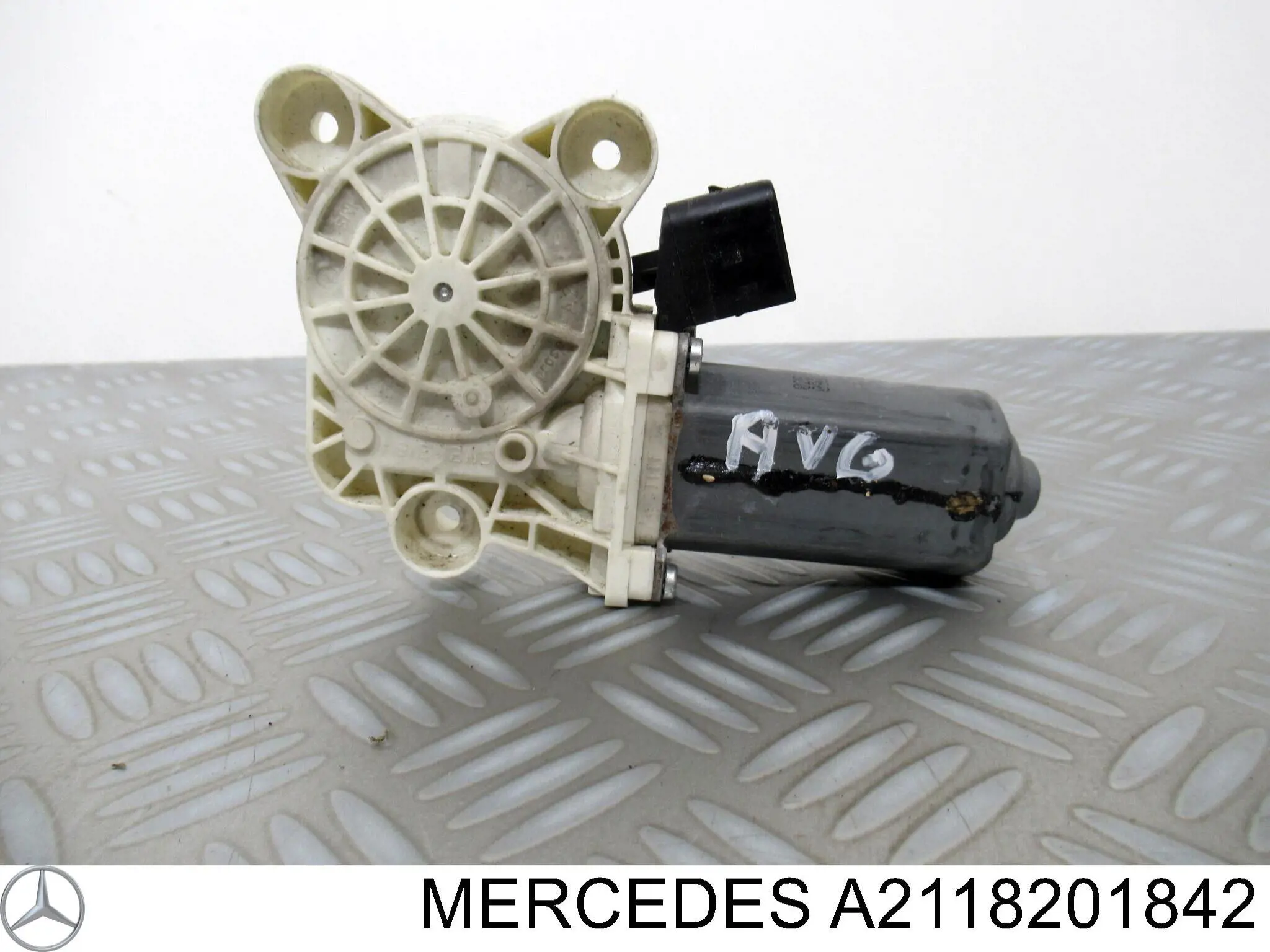 Motor eléctrico, elevalunas, puerta delantera derecha para Mercedes C (CL203)