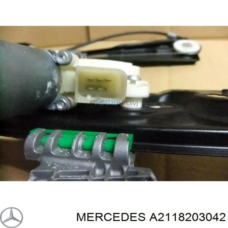 Motor del elevalunas de la puerta delantera derecha Mercedes A2118203042 precio, desde 34,85 EUR