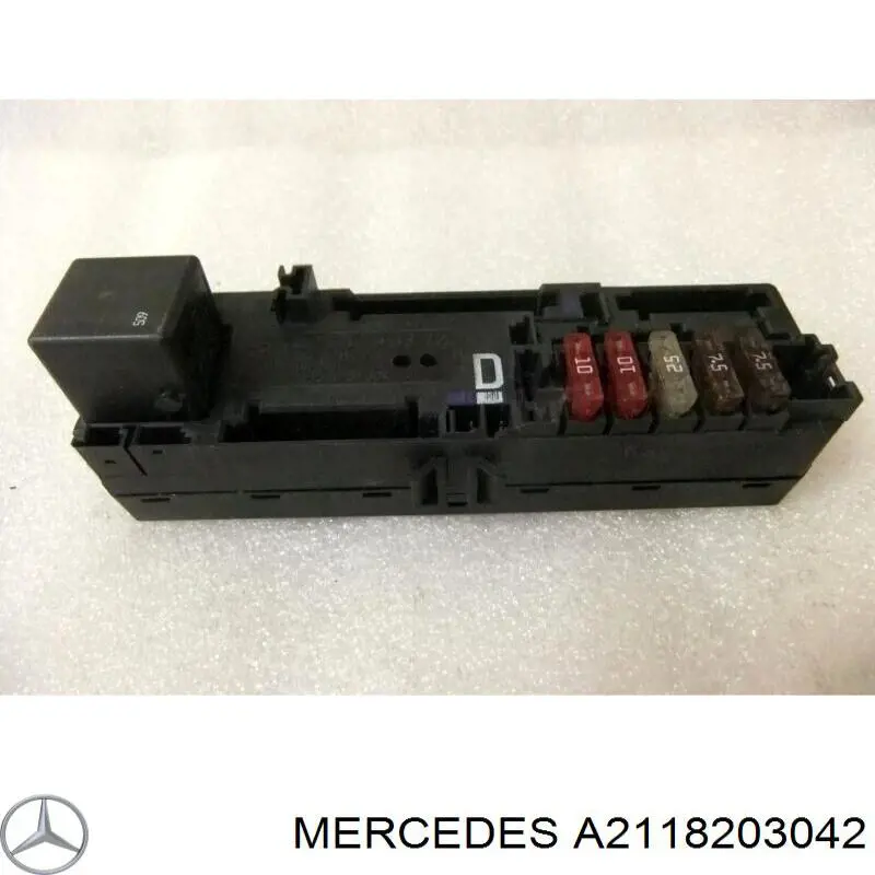 Motor del elevalunas de la puerta delantera derecha A2118203042 Mercedes