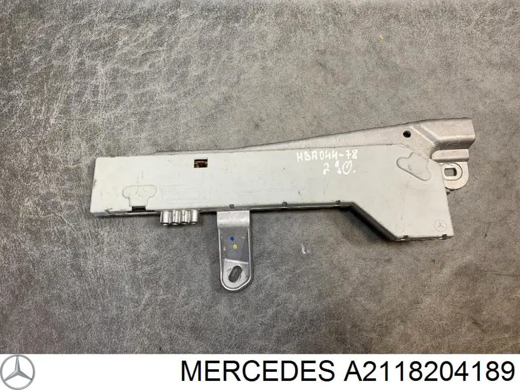 A2118204189 Mercedes