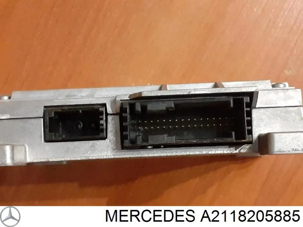 Comprar A2118205885 Mercedes Unidad de control del teléfono