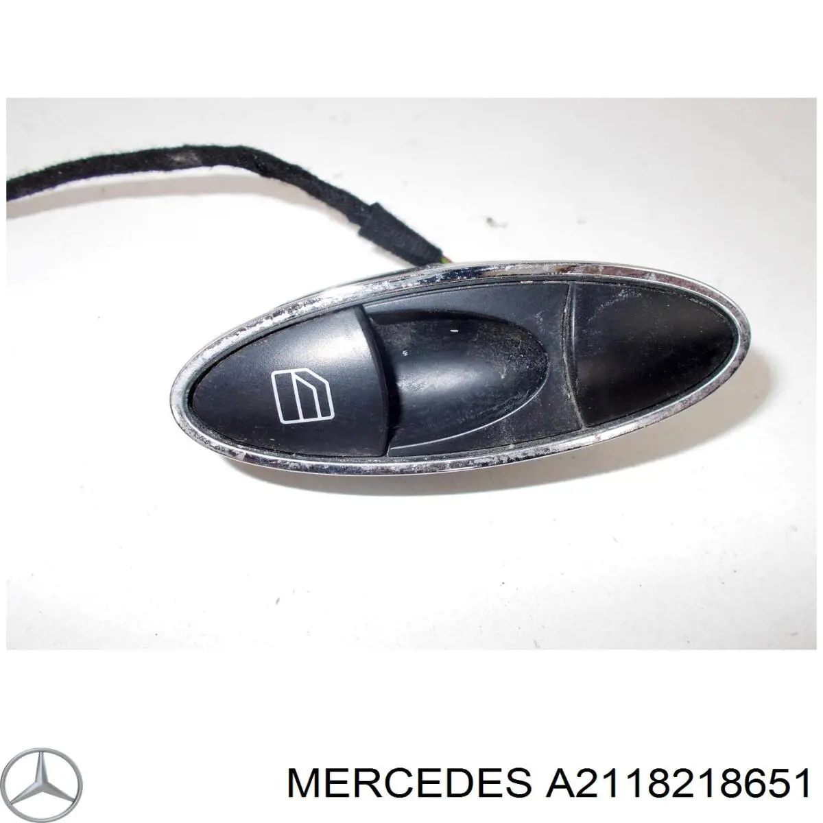 Interruptor de elevalunas delantera izquierda A2118218651 Mercedes