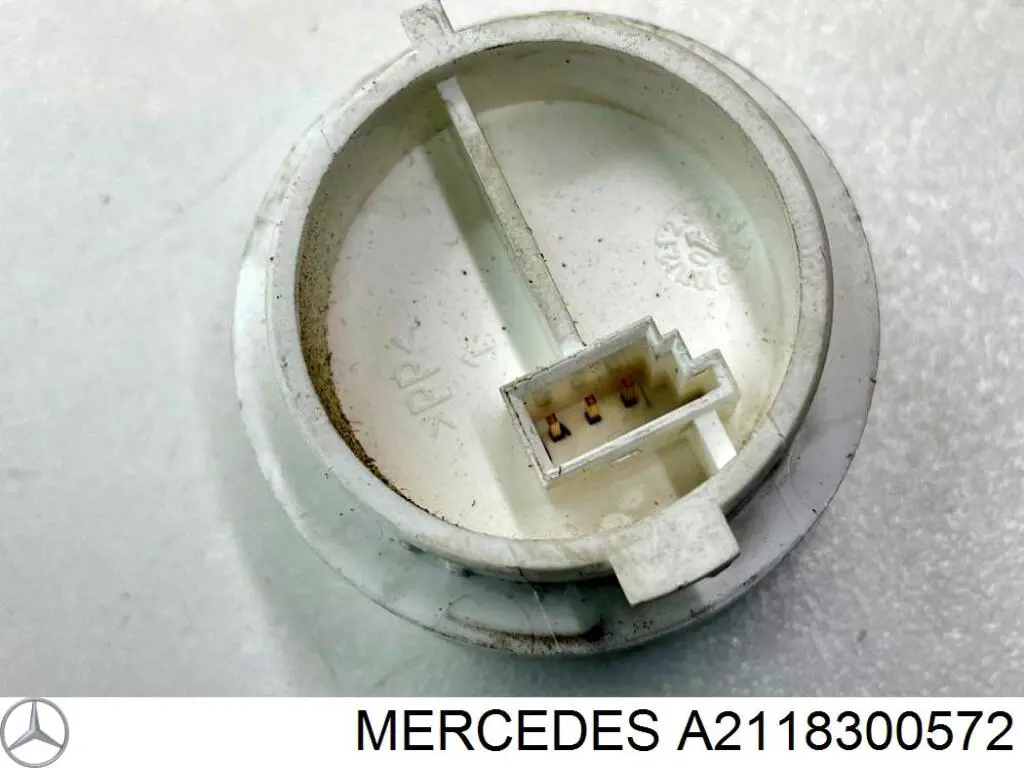 Comprar A2118300572 Mercedes Sensor de la temperatura interior