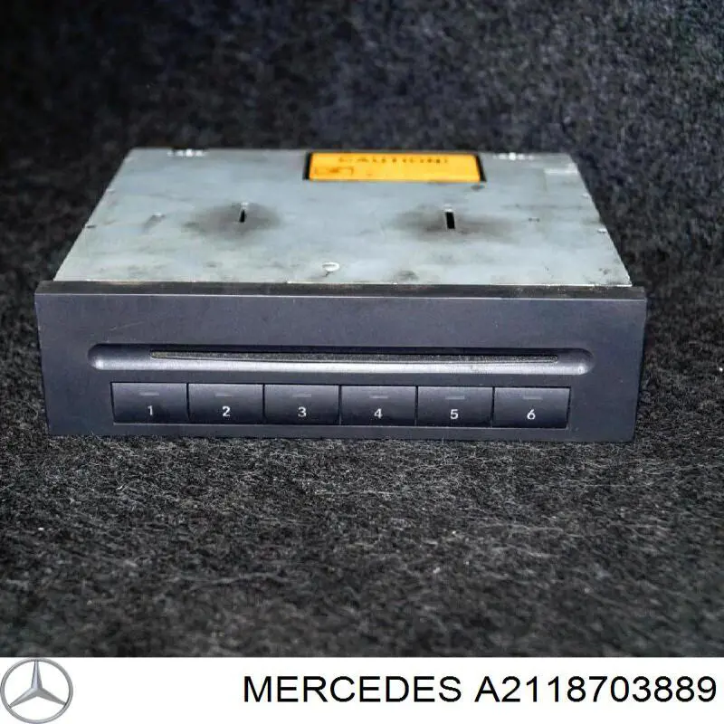 2118703889 Mercedes radio (radio am/fm)