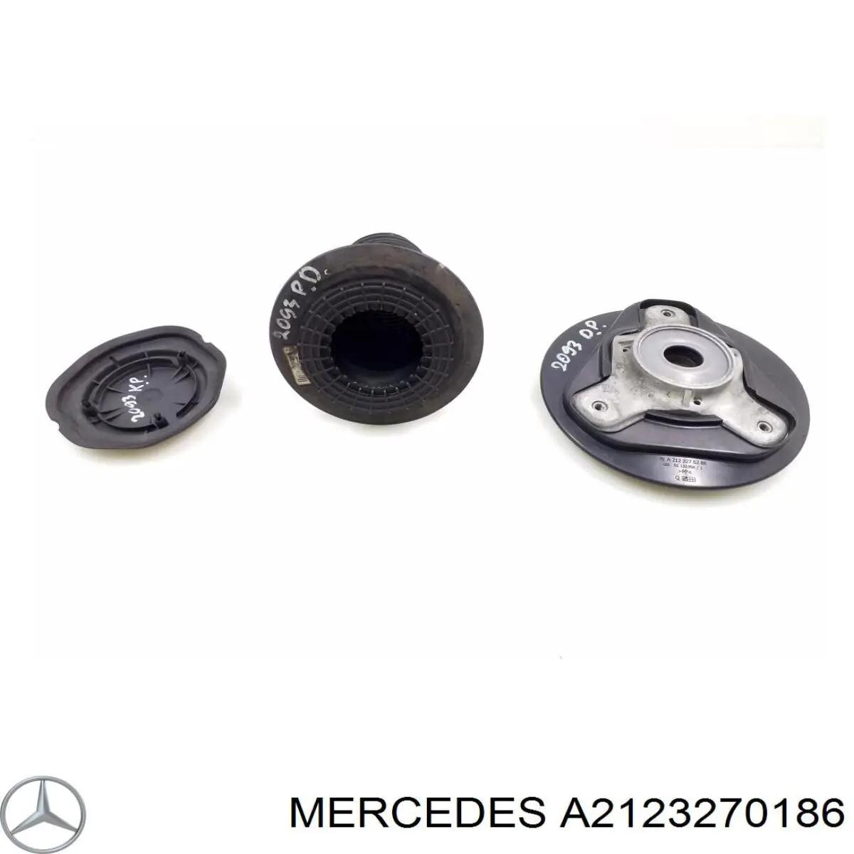 Comprar A1723230138 Mercedes Cubierta del motor
