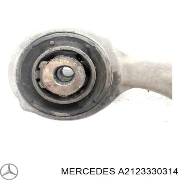 Silentblock de brazo de suspensión delantero superior MERCEDES A2123330314