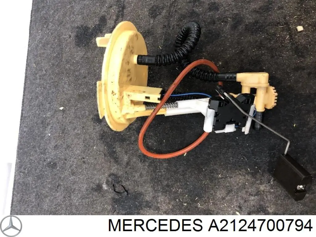 Módulo alimentación de combustible MERCEDES A2124700794