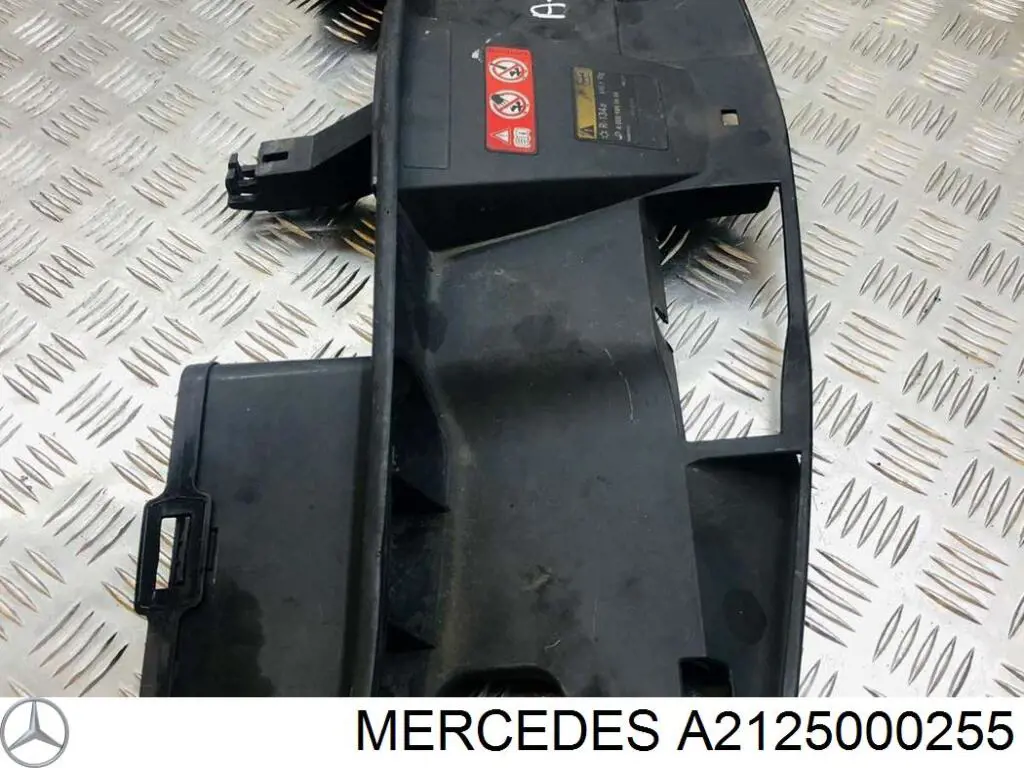 Cubierta superior del panel frontal (soporte del radiador) Mercedes 2125000255 precio, desde 38,52 EUR