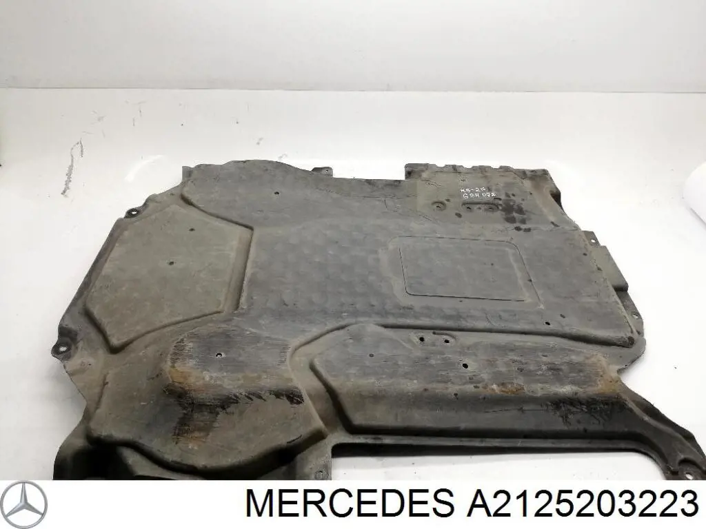 2125203223 Mercedes