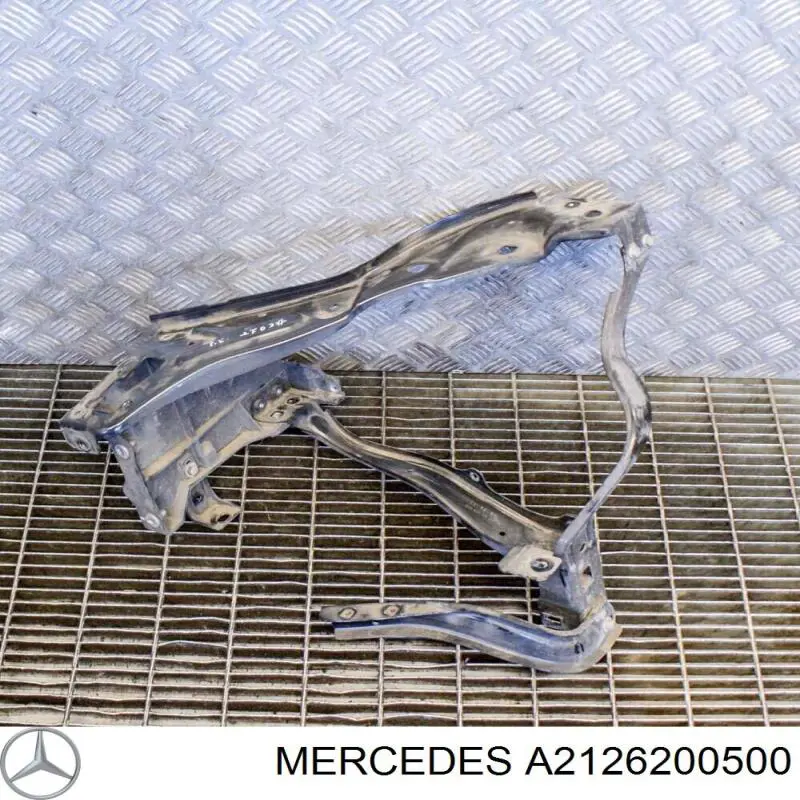 Comprar A2126200500 Mercedes Soporte izquierdo del radiador (panel de montaje de faros)