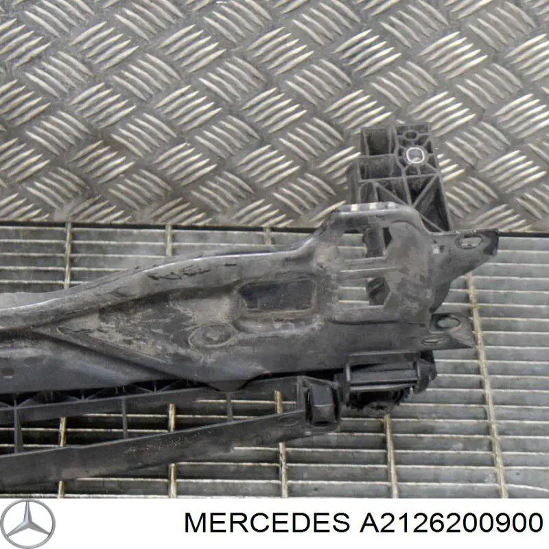  Mercedes A2126200900 precio, desde 29,18 EUR