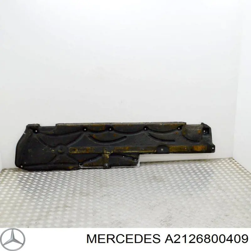Protección inferior derecha Mercedes A2126804608 precio, desde 75,41 EUR