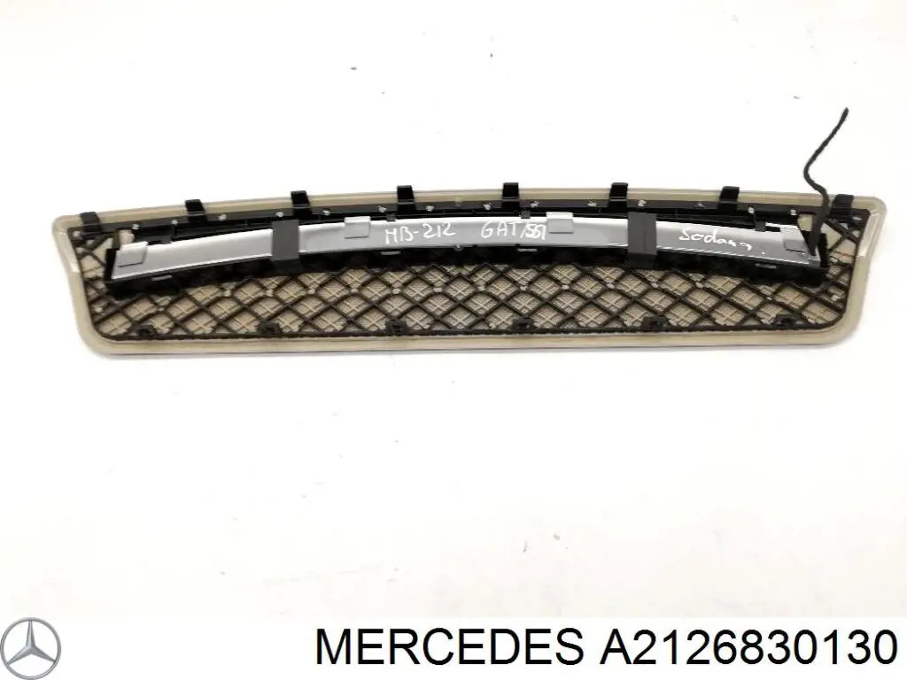 Tercera luz de freno A2126830130 Mercedes