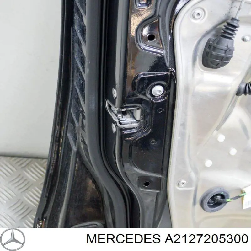 Puerta de coche, delantera, izquierda Mercedes 2127205300 precio, desde 495,13 EUR