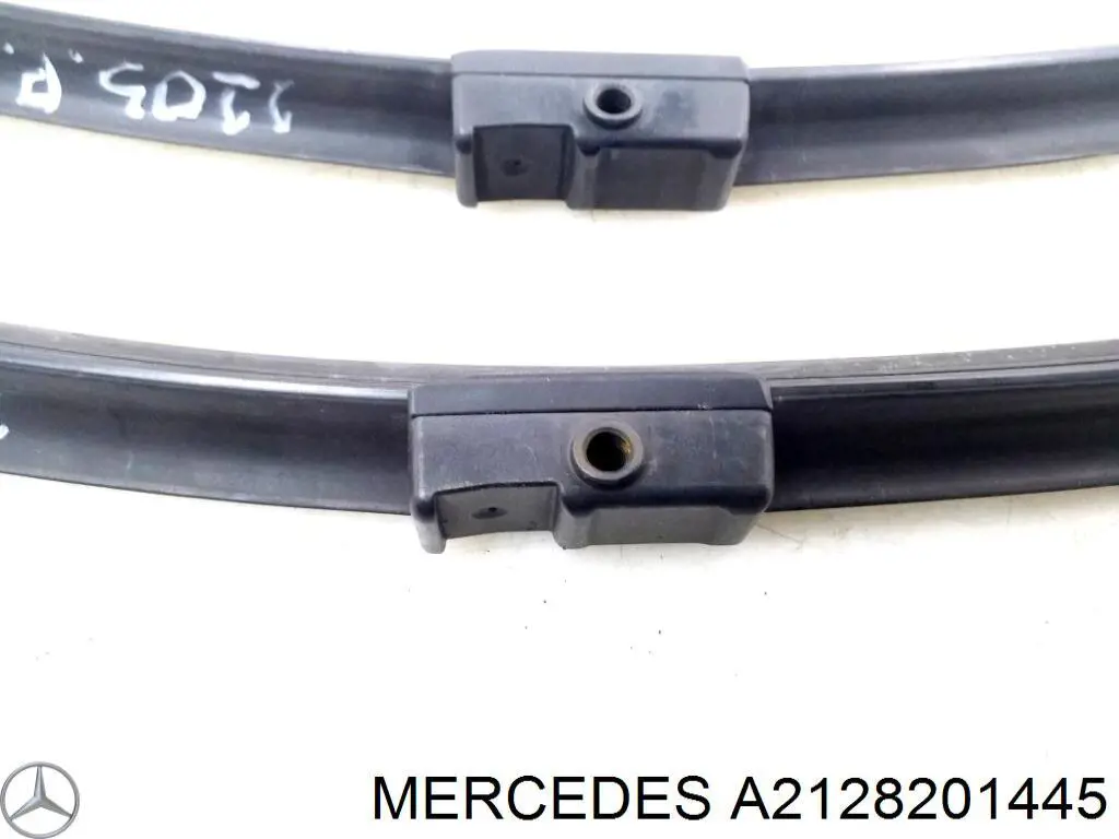 A2128201445 Mercedes Escobillas Limpiaparabrisas delanteras