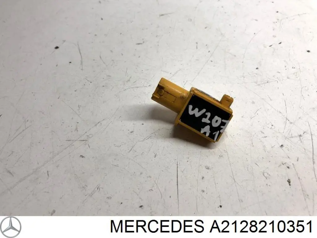 Mercedes A2128210351 precio, desde 33,40 EUR