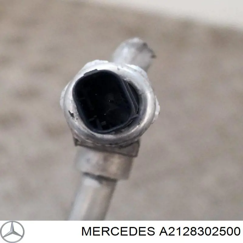 Comprar A2128302500 Mercedes Manguera de aire acondicionado de condensador a evaporador