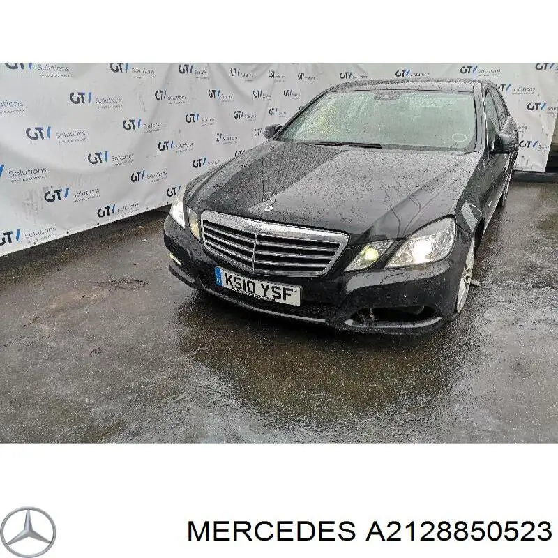 Rejilla central del parachoques delantero A2128850523 Mercedes