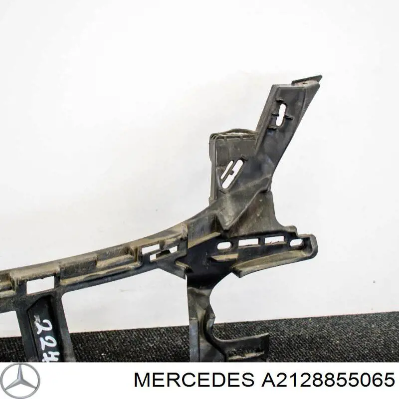 Comprar A2128855065 Mercedes Soporte central del parachoques delantero
