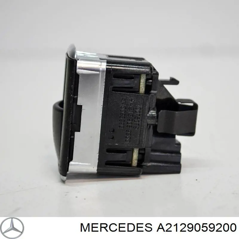 Botón interior de apertura de maletero A2129059200 Mercedes