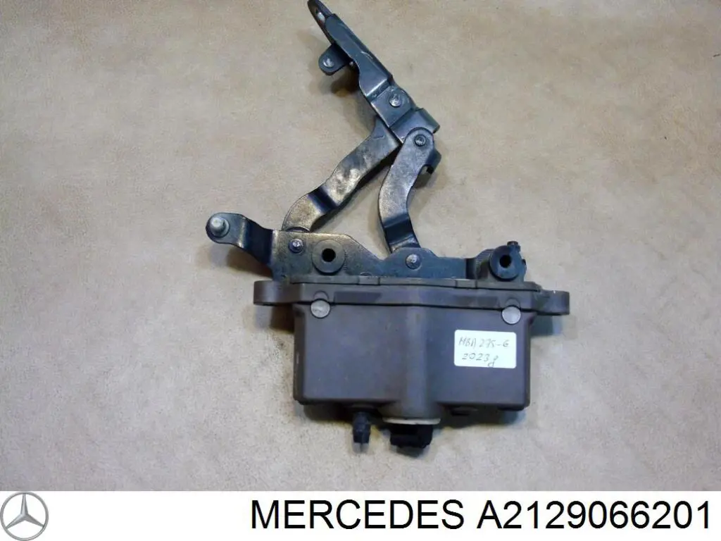 Comprar A2129066201 Mercedes Pirotécnico de la bisagra del capó