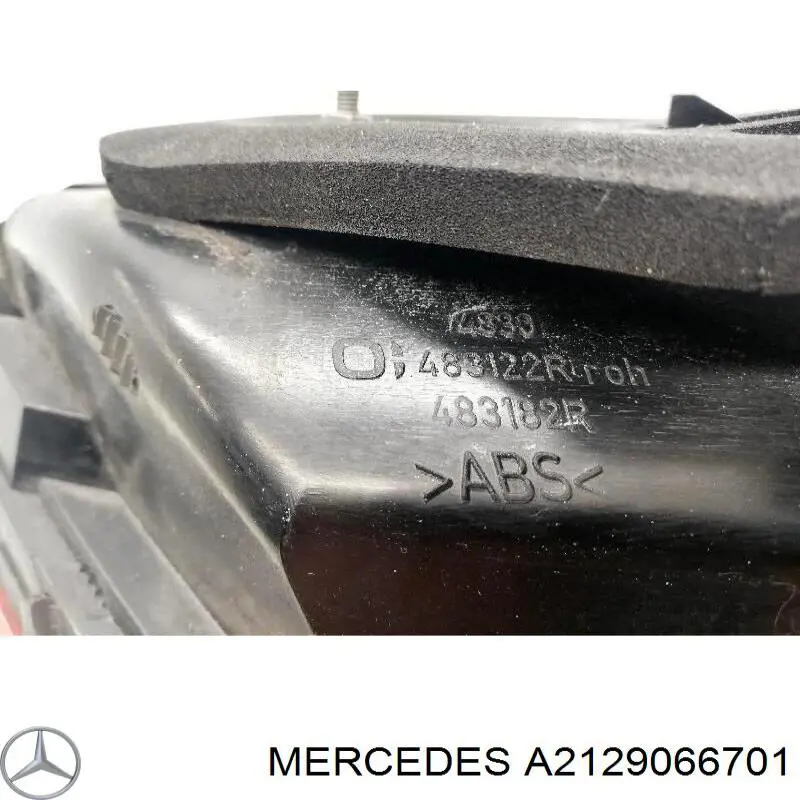 Comprar A2129066701 Mercedes Piloto trasero exterior derecho