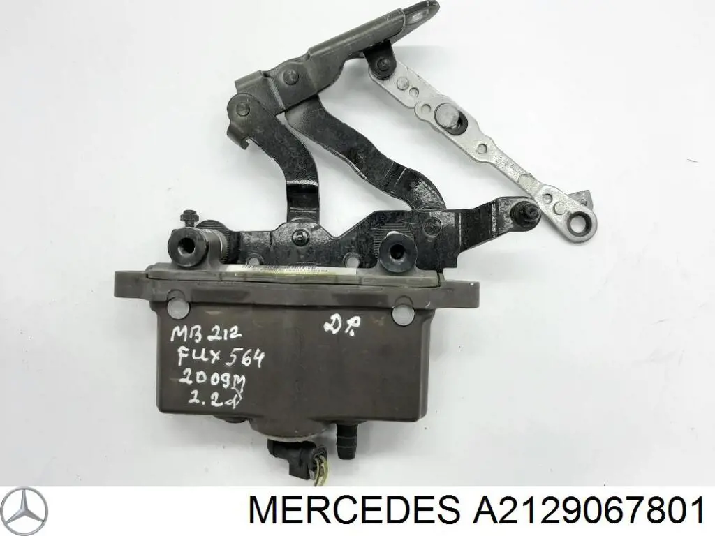Pirotécnico de la bisagra del capó Mercedes A2129067801 precio, desde 107,45 EUR