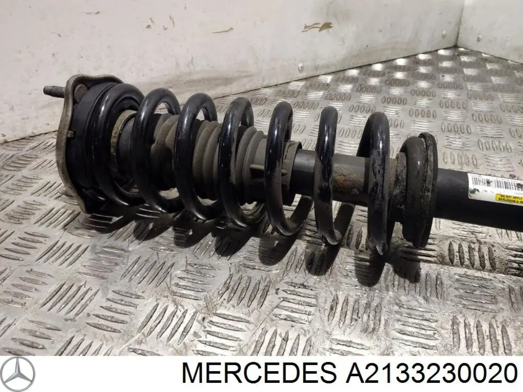 A2133230020 Mercedes Soporte del amortiguador delantero