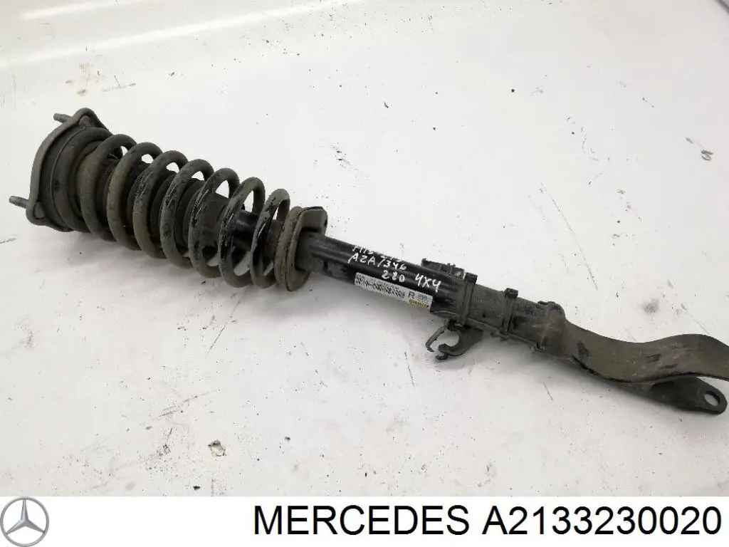 Soporte del amortiguador delantero A2133230020 Mercedes