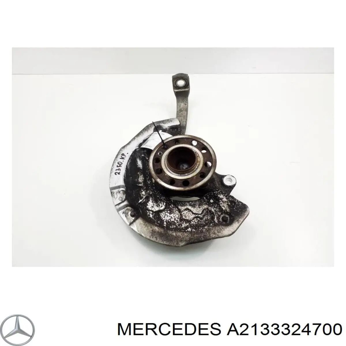 Mangueta delantera izquierda Mercedes A2133324700 precio, desde 238,13 EUR