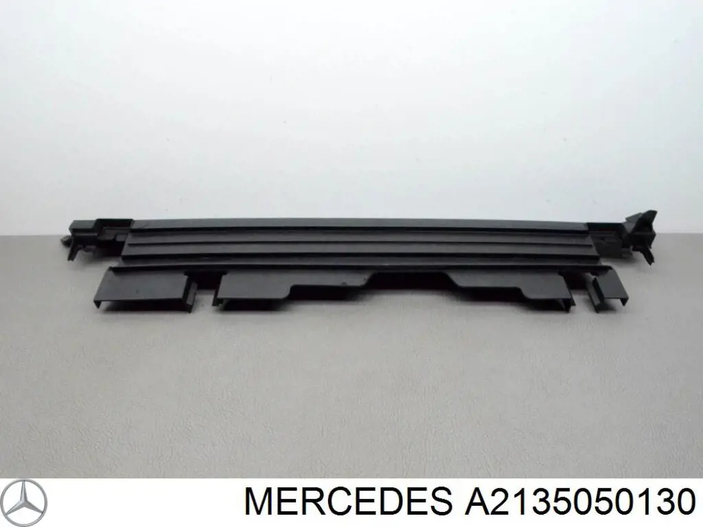 Comprar A2135050130 Mercedes Deflector de aire inferior del radiador