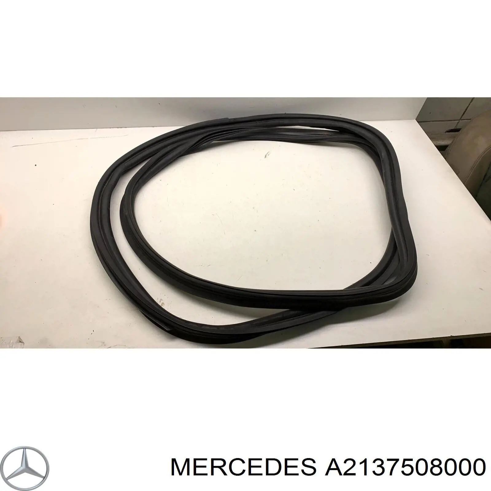 2137508000 Mercedes