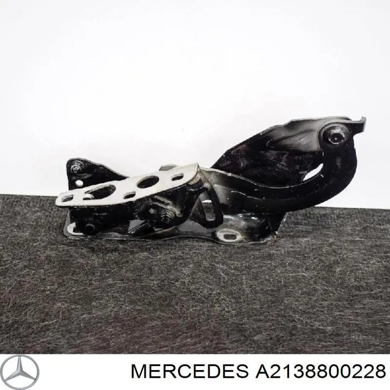 Bisagra derecha del capó Mercedes A2138800228 precio, desde 85,67 EUR