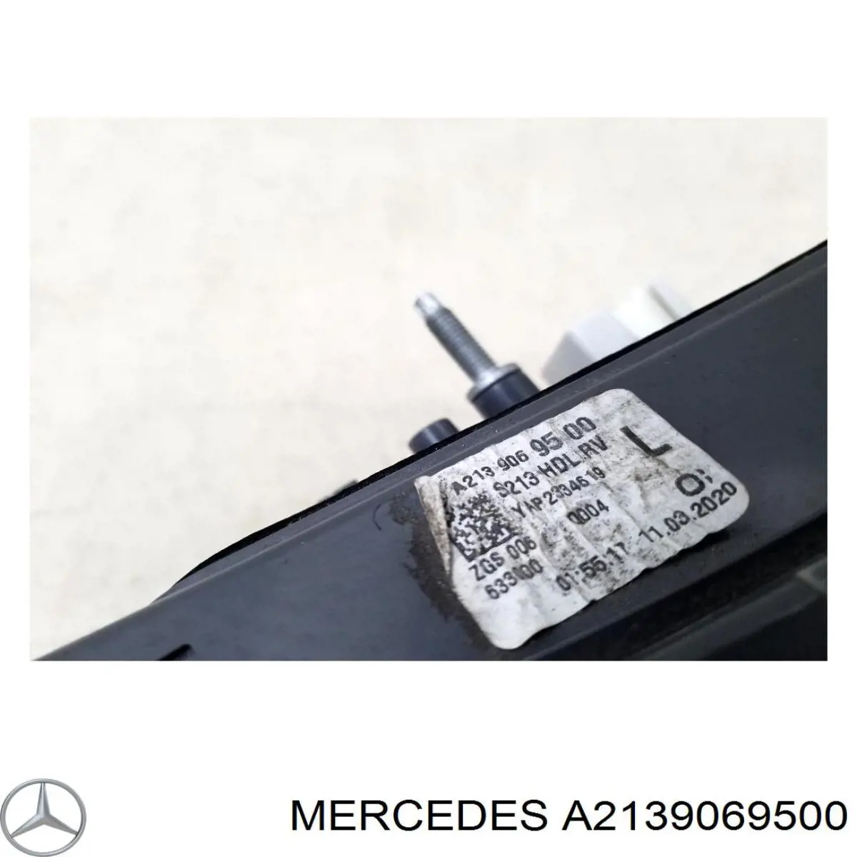 Comprar A2139069500 Mercedes Piloto trasero interior izquierdo