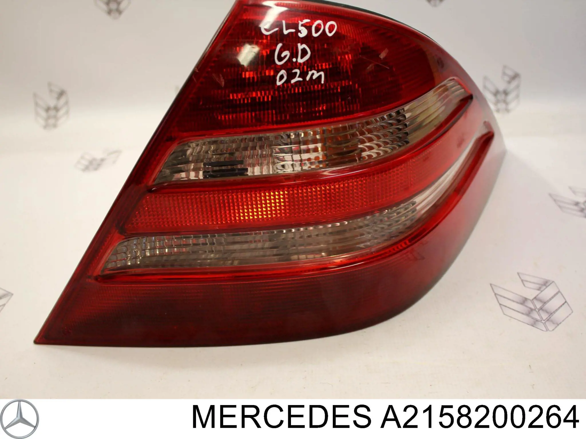 Piloto trasero derecho A2158200264 Mercedes