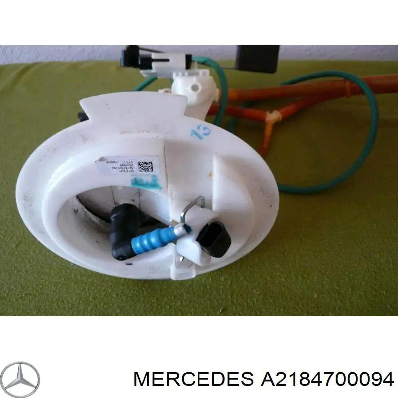 Bomba de combustible Mercedes A2184700094