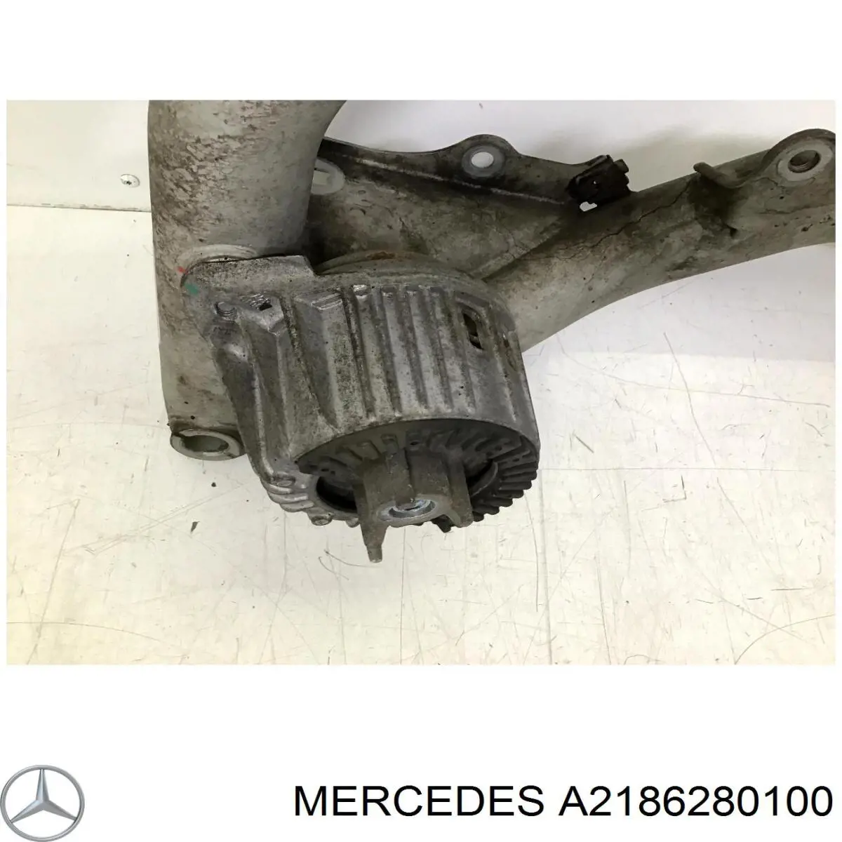 A2186280100 Mercedes subchasis delantero soporte motor