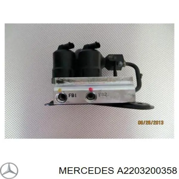  Mercedes 2203201258