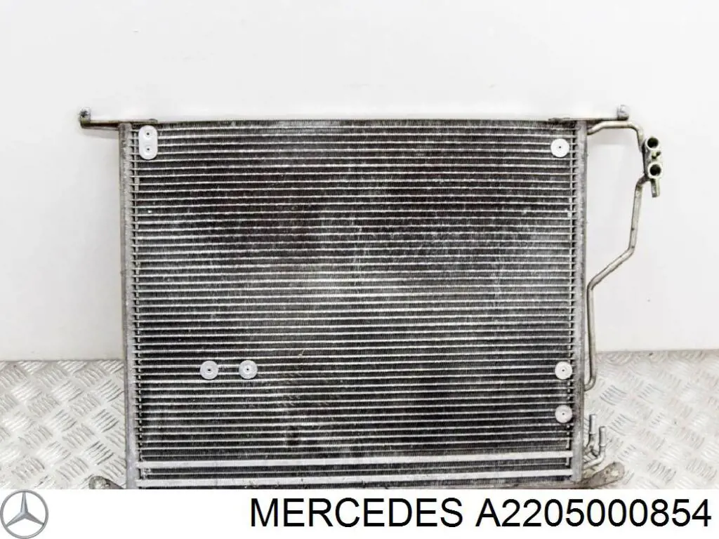 A2205000854 Mercedes condensador aire acondicionado