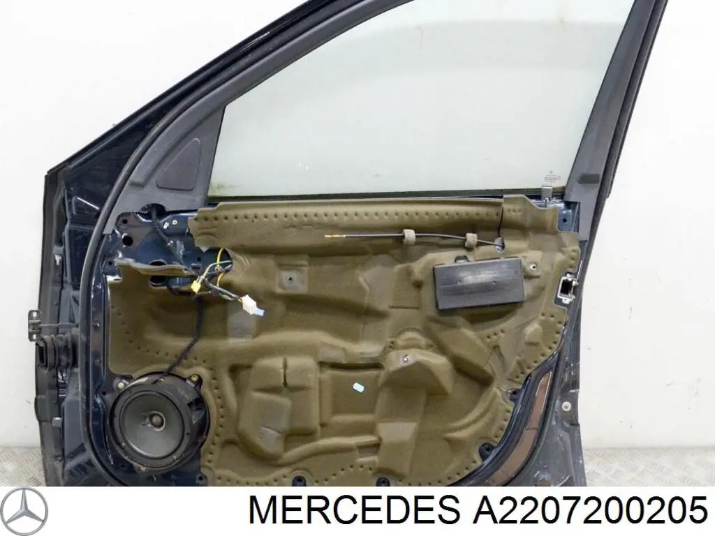 Puerta de coche, delantera, derecha Mercedes A2207200205