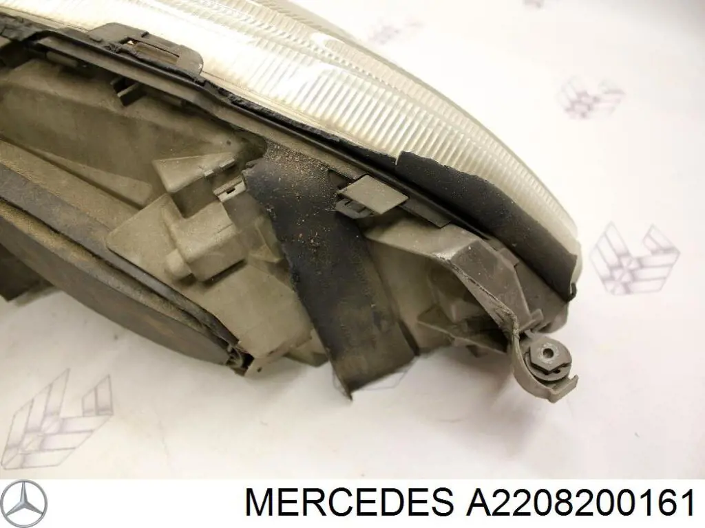 Faro Mercedes A2208200161 precio, desde 127,78 EUR