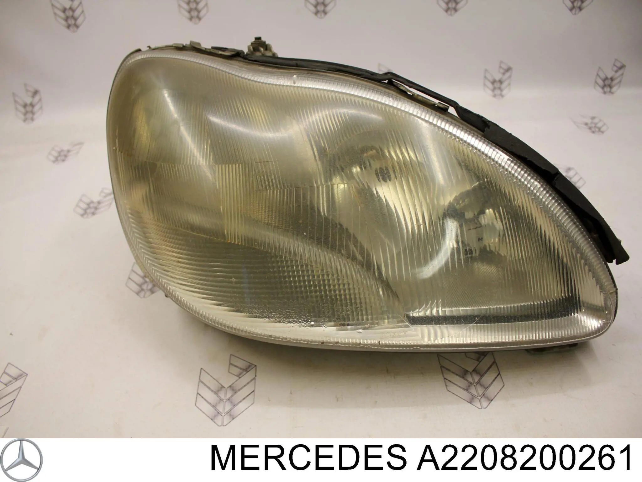 Comprar 220820026164 Mercedes Faro derecho