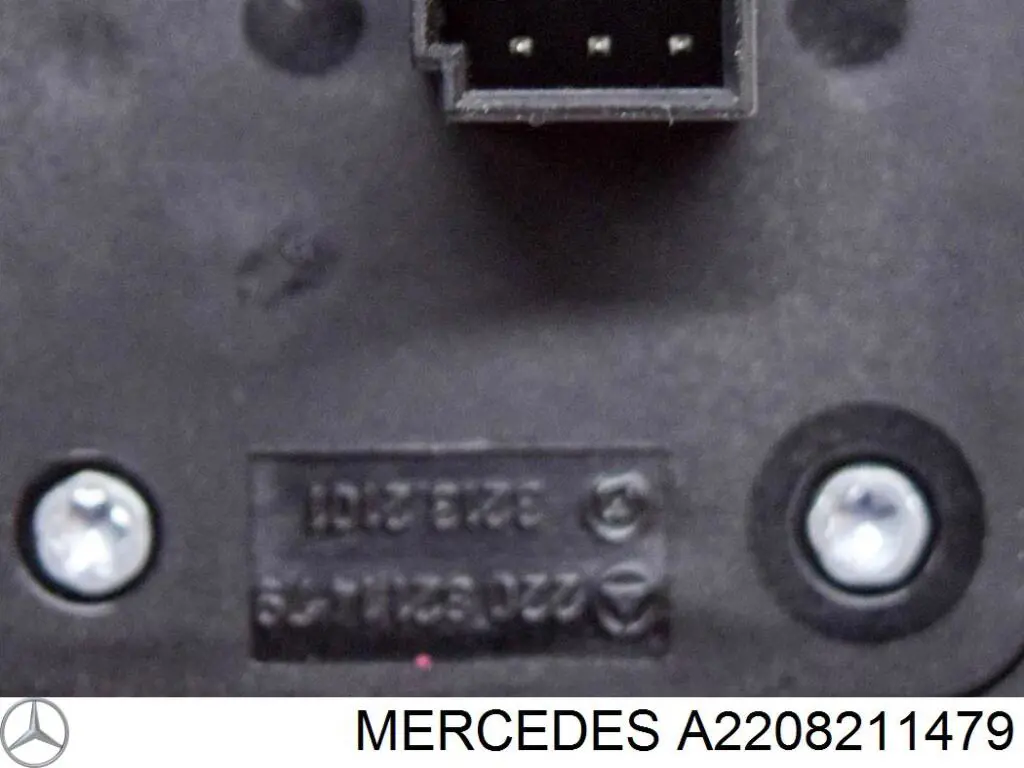Botón interior de apertura de maletero Mercedes A2208211479 precio, desde 36,21 EUR