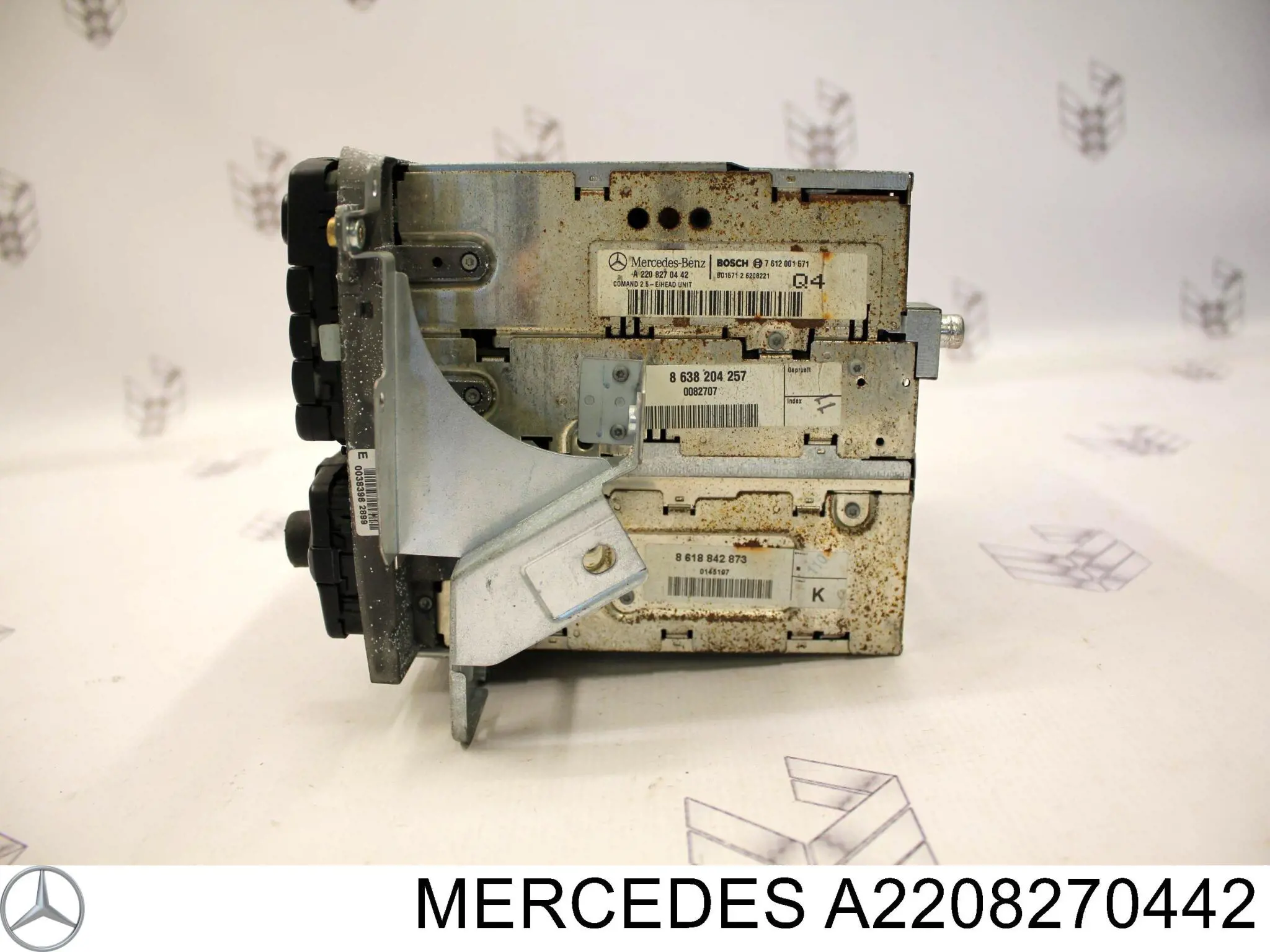 A2208270442 Mercedes Radio AM/FM