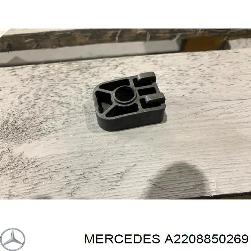  Mercedes A2208850269 precio, desde 22,52 EUR