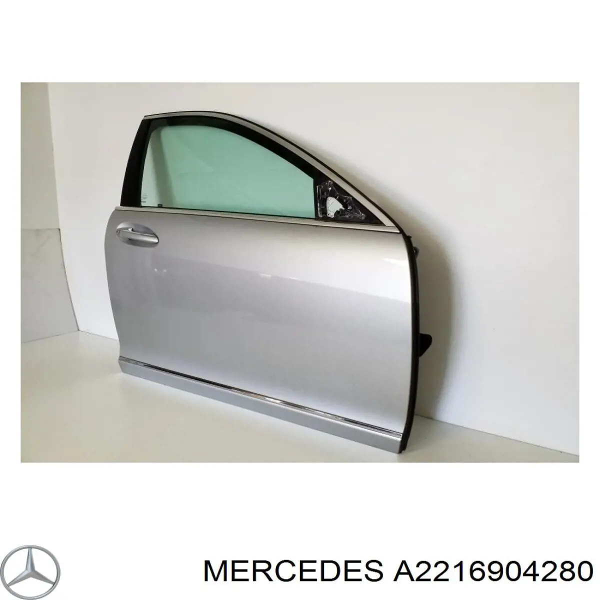 Moldura de puerta delantera derecha inferior para Mercedes S (W221)