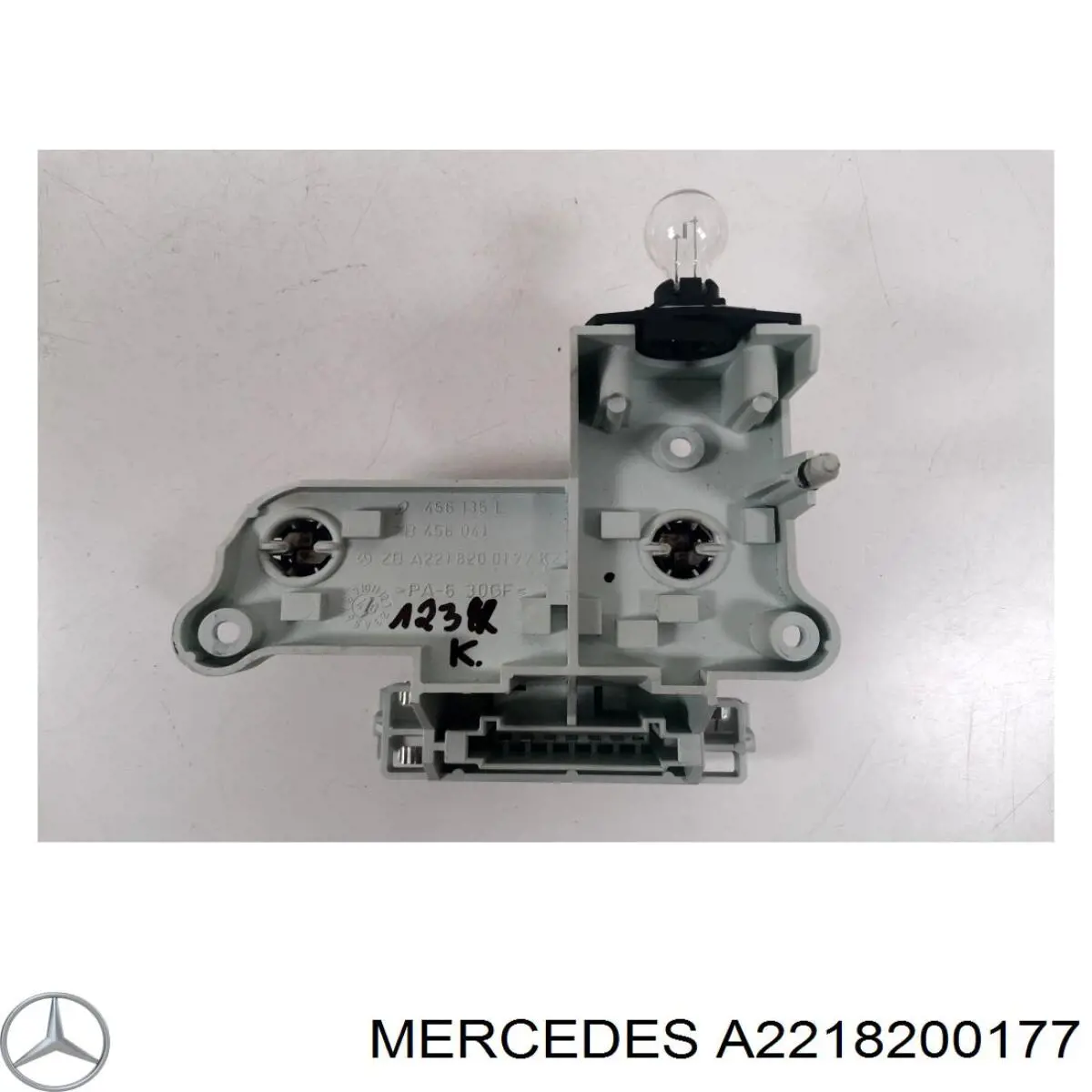 Comprar A2218200177 Mercedes Placa de contacto de luz trasera