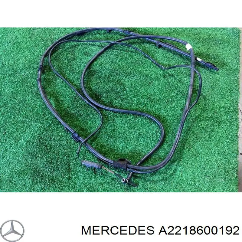 2218600192 Mercedes tubería de agua de lavado de parabrisas
