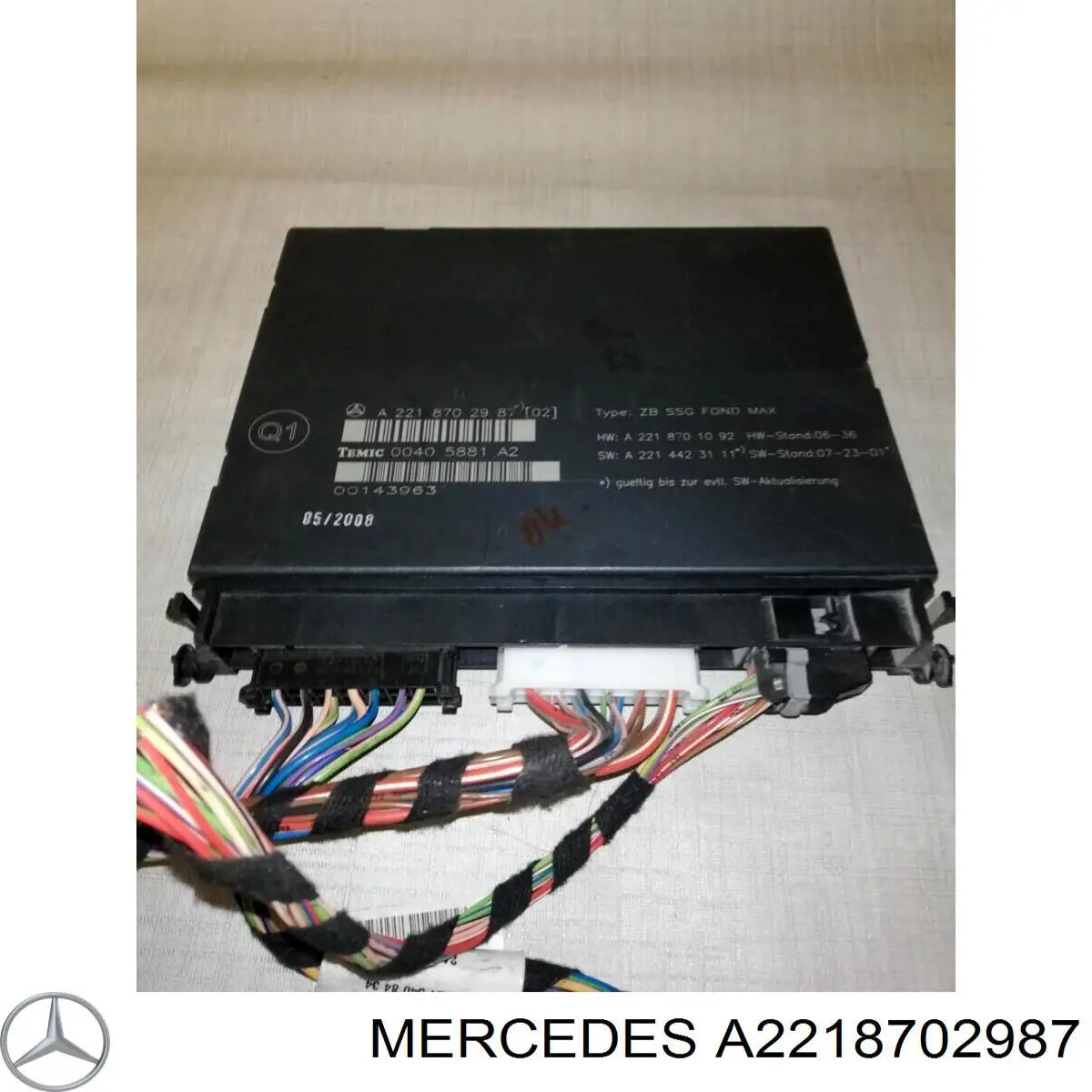 Monitor del reposacabezas delantero Mercedes A2218707293 precio, desde 47,92 EUR